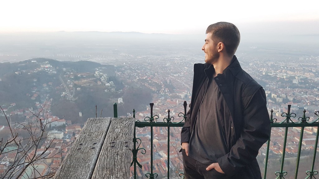 Bogdan Siritanu overlooking a city
